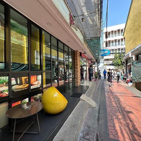 Bbhouse Phra Athit Hotel Bangkok Ngoại thất bức ảnh