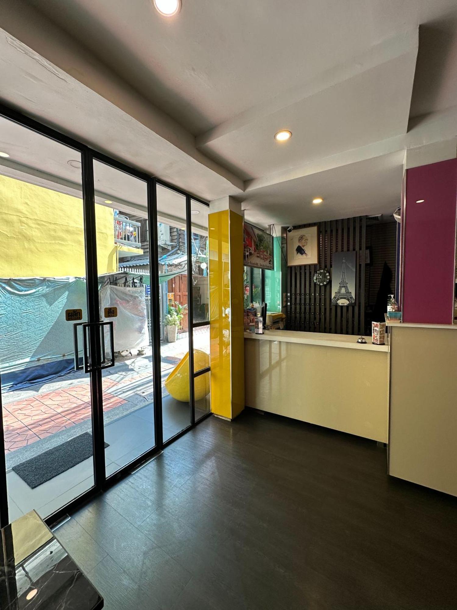 Bbhouse Phra Athit Hotel Bangkok Ngoại thất bức ảnh